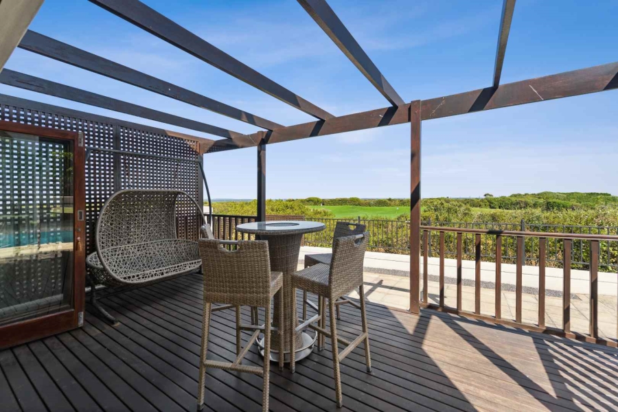 6 Bedroom Property for Sale in Atlantic Beach Golf Estate Western Cape